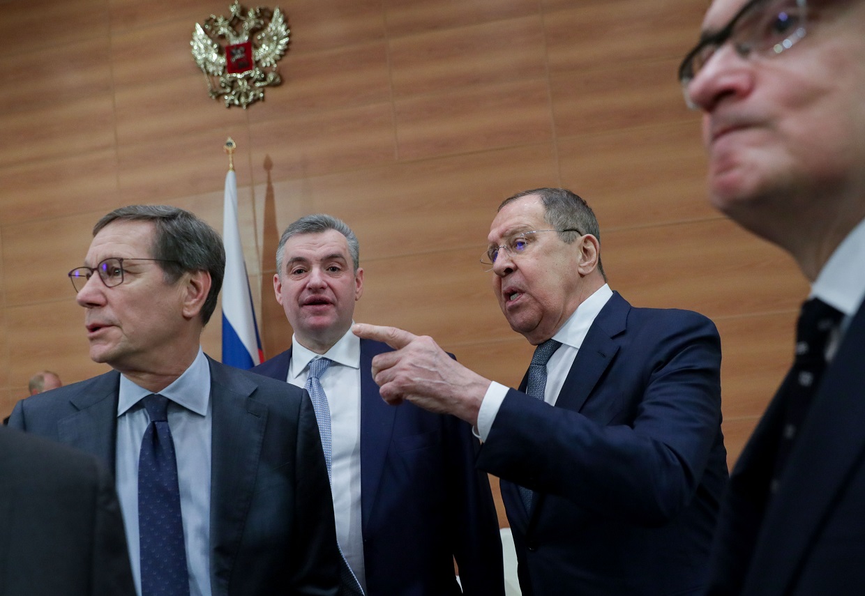 Сверили часы: депутаты Госдумы обсудили курс внешней политики с Лавровым