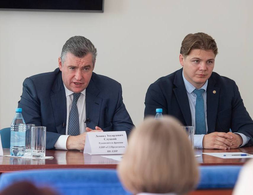 Михаил Молчанов продолжит борьбу за власть в Хакассии
